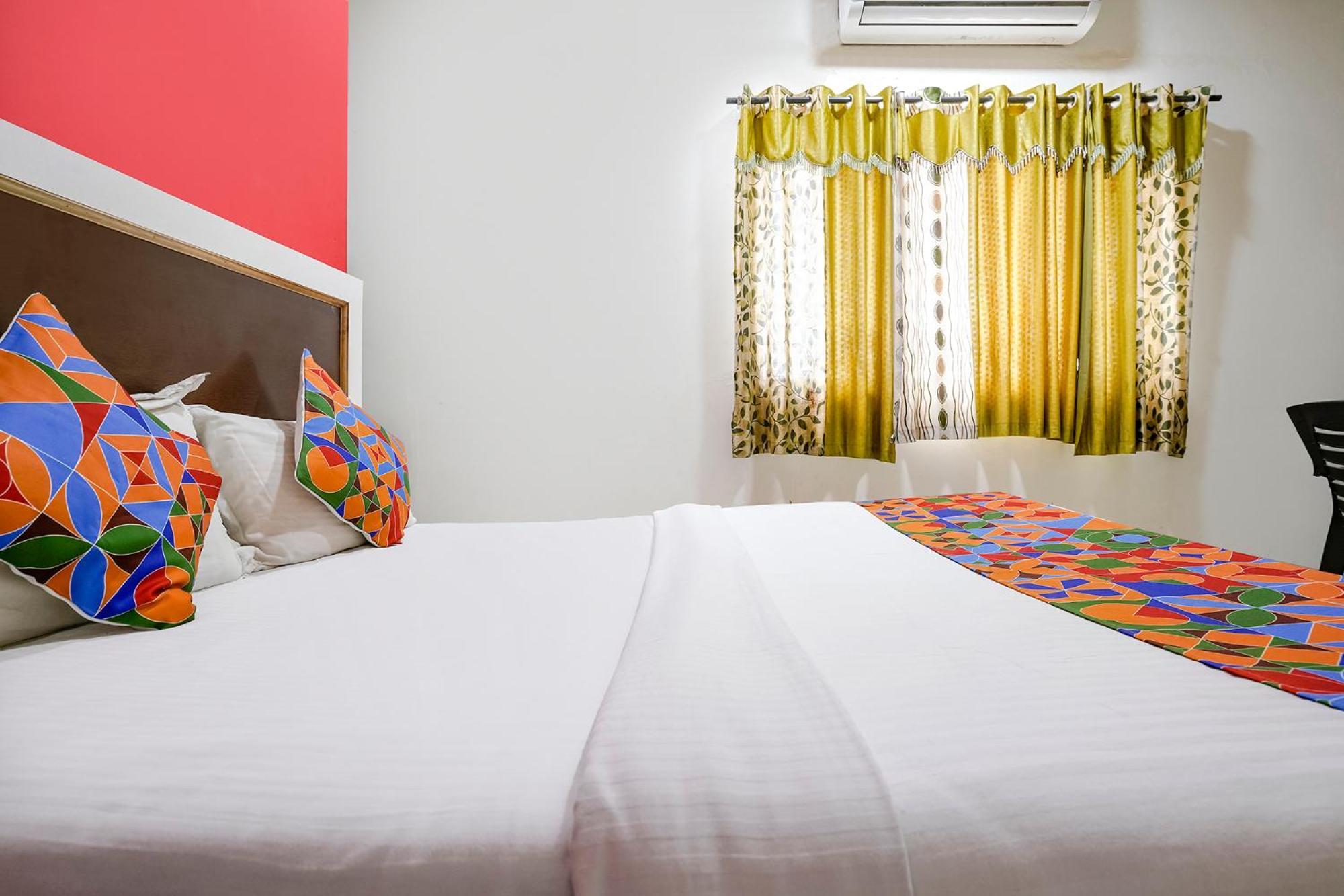 Fabexpress Sai Lodging - Nashik Railway Station Deolāli Dış mekan fotoğraf