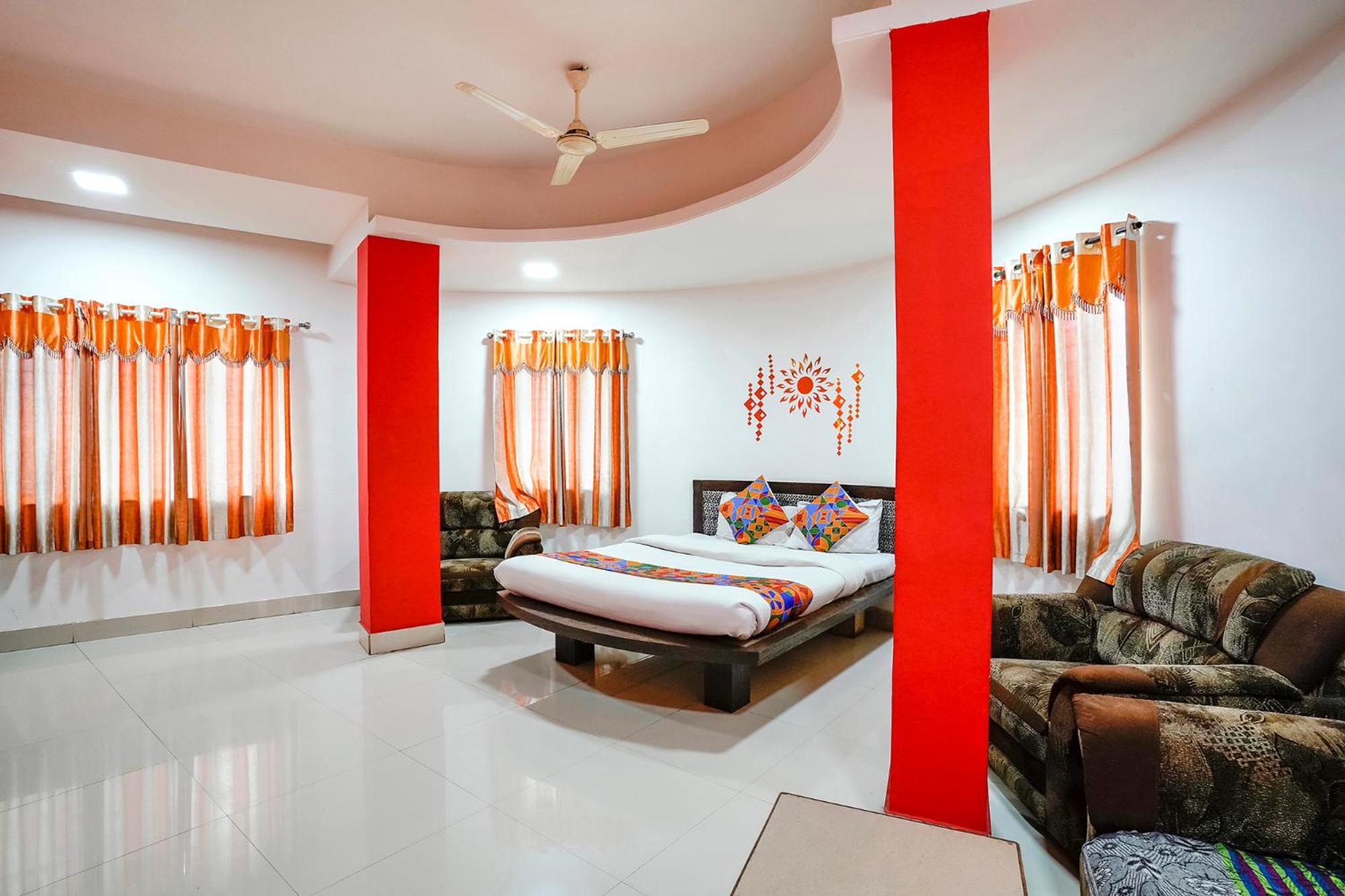 Fabexpress Sai Lodging - Nashik Railway Station Deolāli Dış mekan fotoğraf